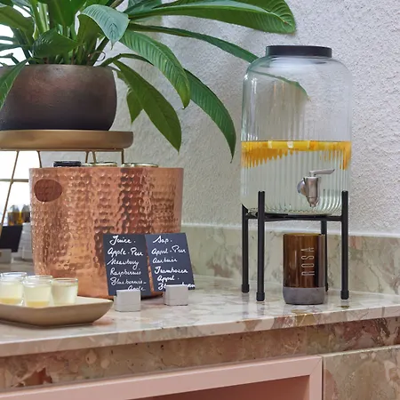 Hotel Rosa 4*