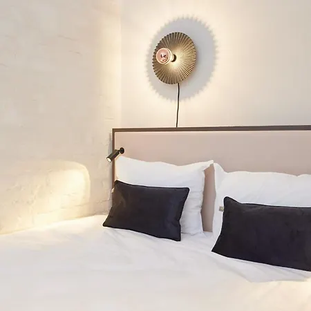 Rosa Hotel 3*